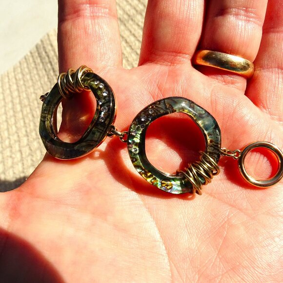 Robert Lee Morris Soho Signed Mother of Pearl Silver Plated Bracelet - Picture 8 of 8